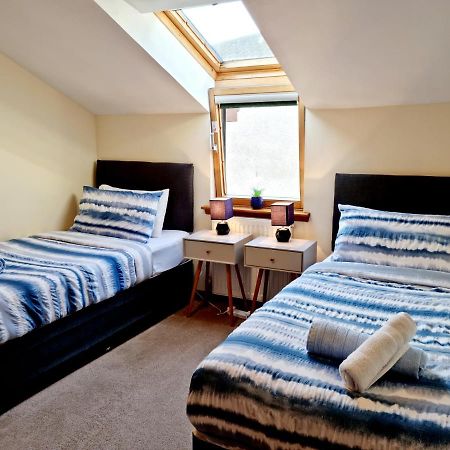 Stylish 2 Bedroom - 2 Miles Inverness City Centre מראה חיצוני תמונה
