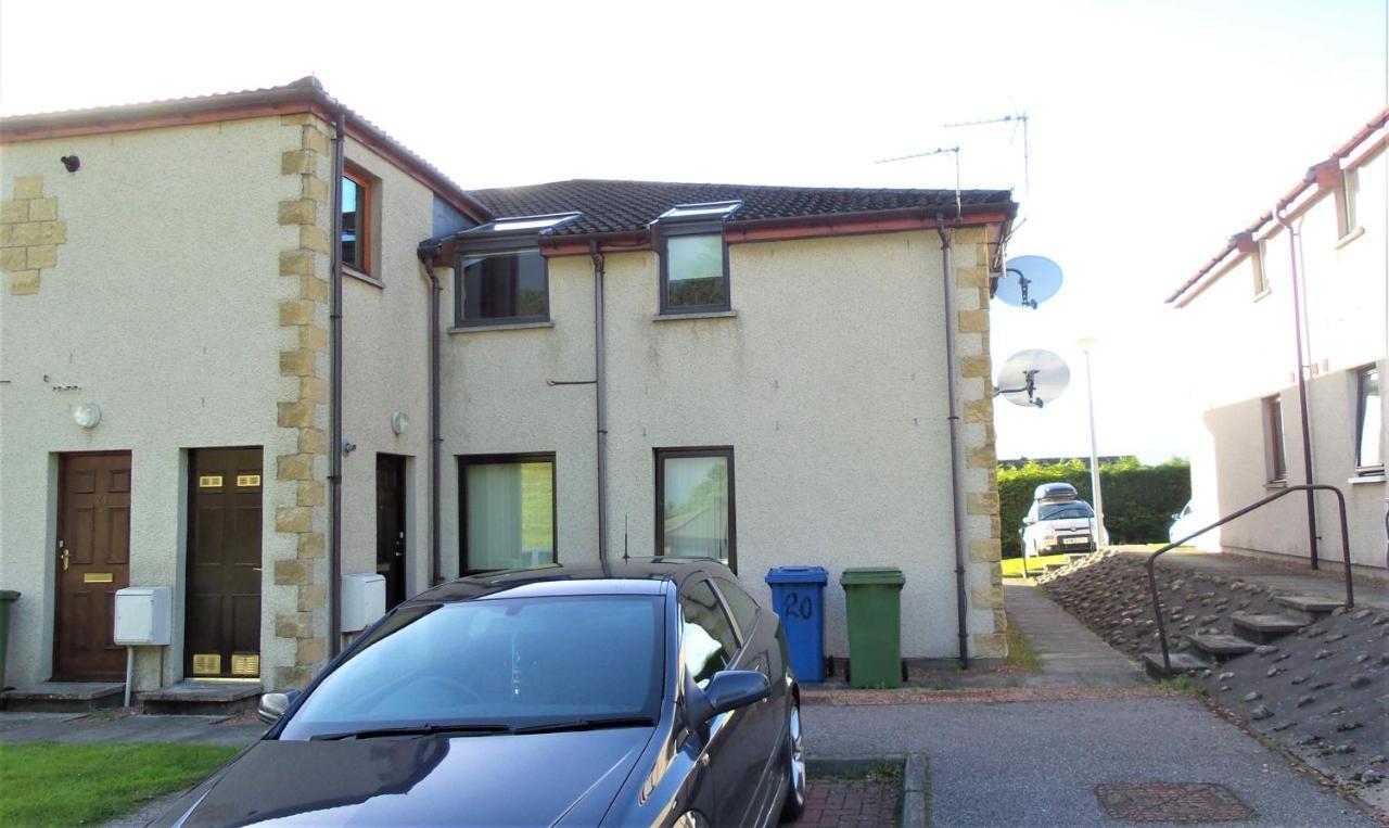 Stylish 2 Bedroom - 2 Miles Inverness City Centre מראה חיצוני תמונה